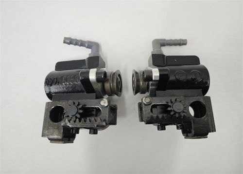 Latest company news about ไฮเดลเบิร์ก SM102 & SM72 MO Performance กับเครื่องเดิม 41028.046F และ 41028.056F ขนส่งเครื่องดูด